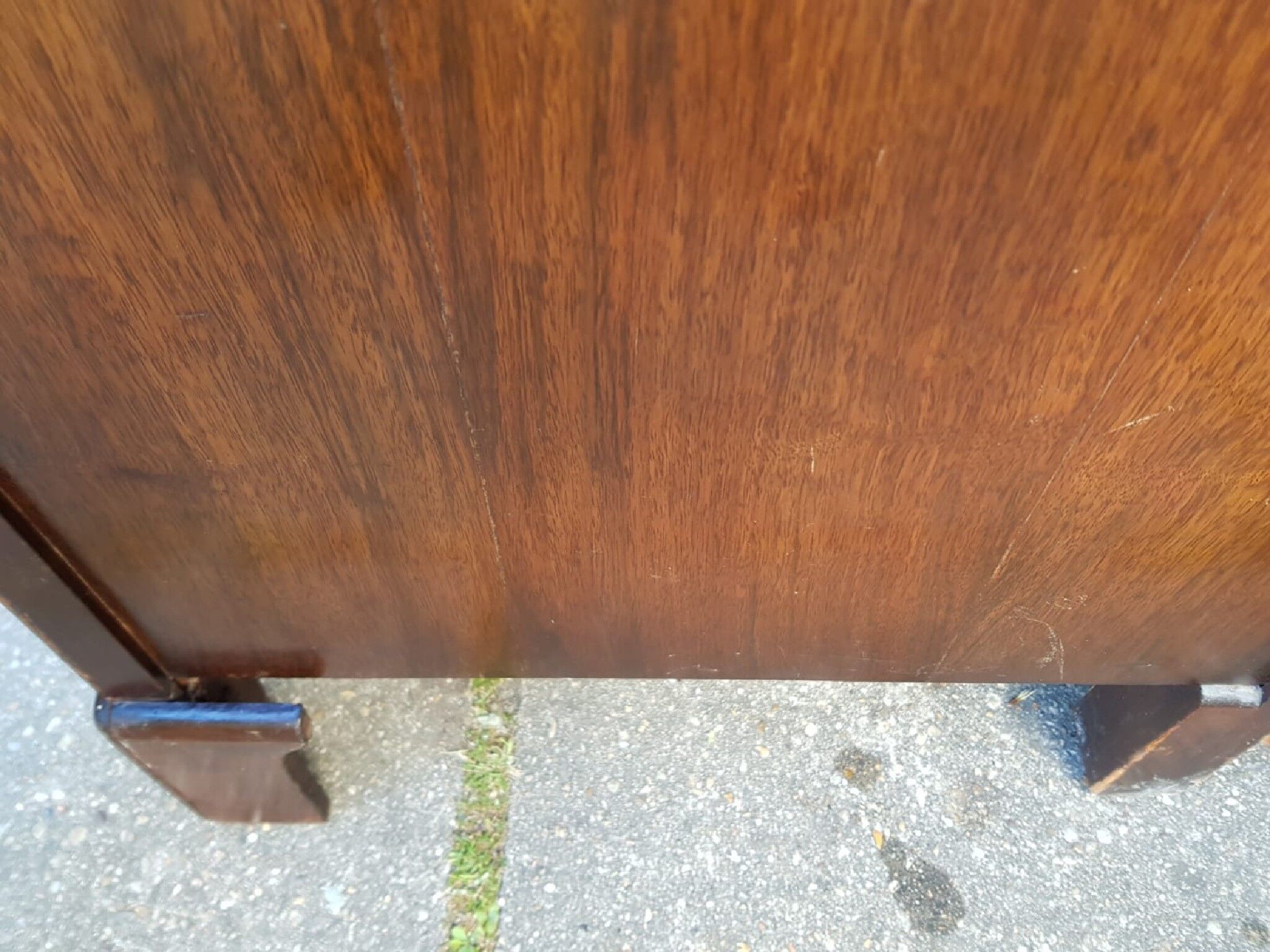 English wardrobe 1930