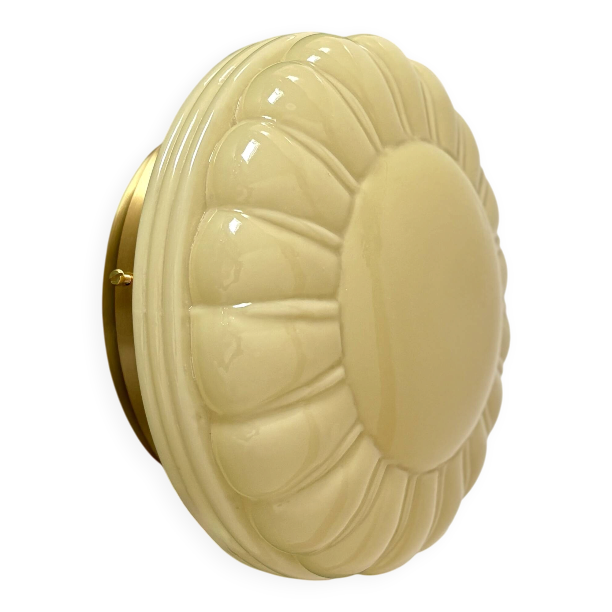 Vintage Art Deco globe wall or ceiling light in yellow opaline.