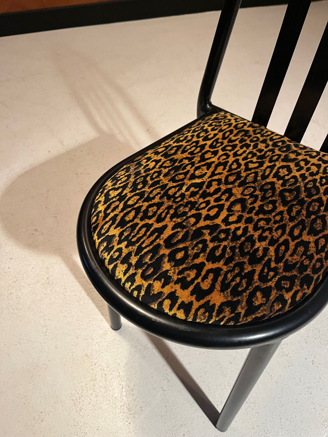 Chaise vintage, design Robert Mallet Stevens