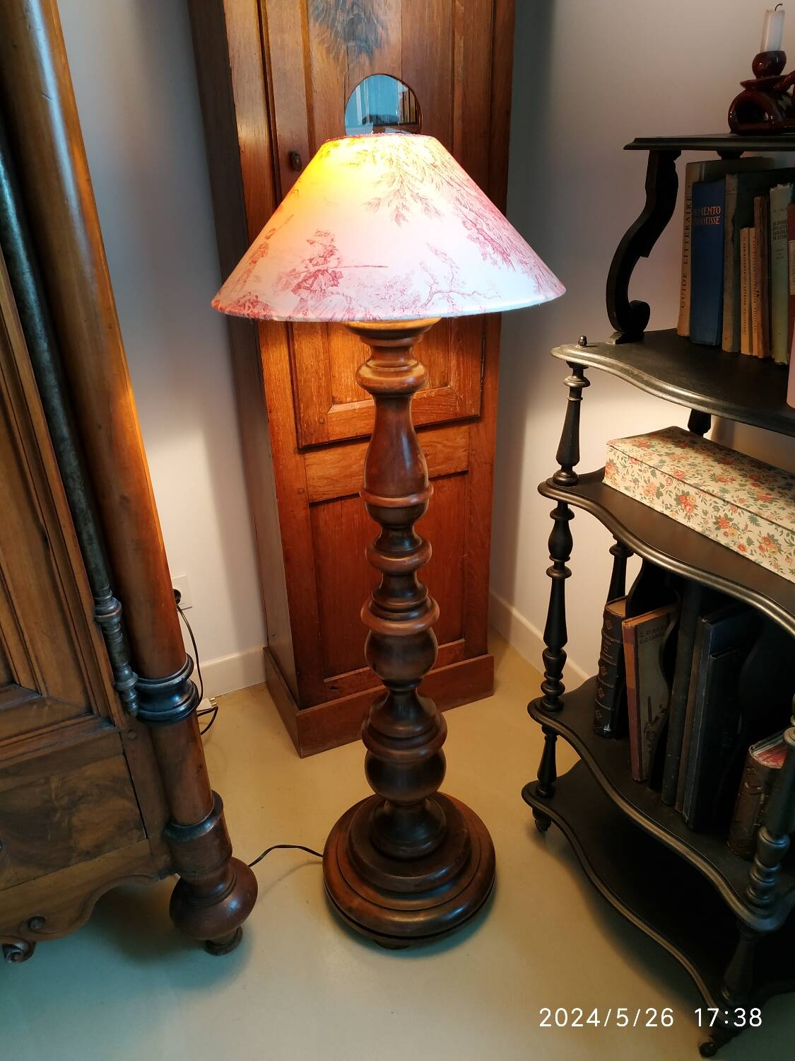 Turned wooden floor lamp