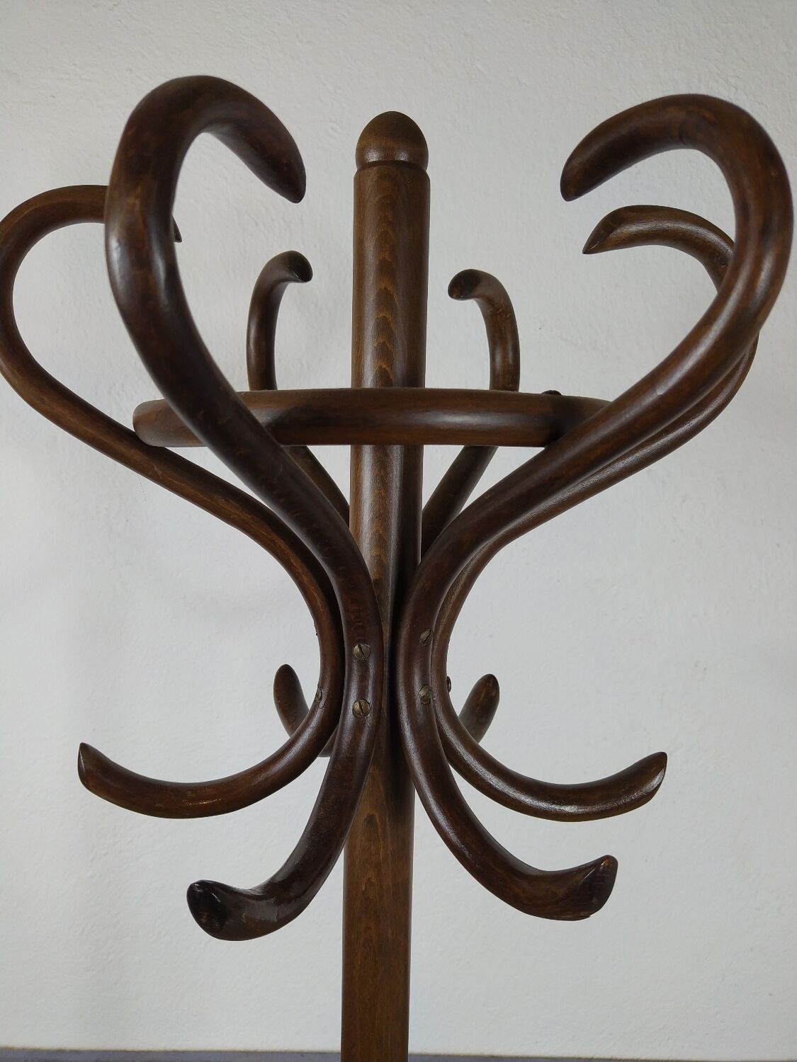 Parrot coat rack