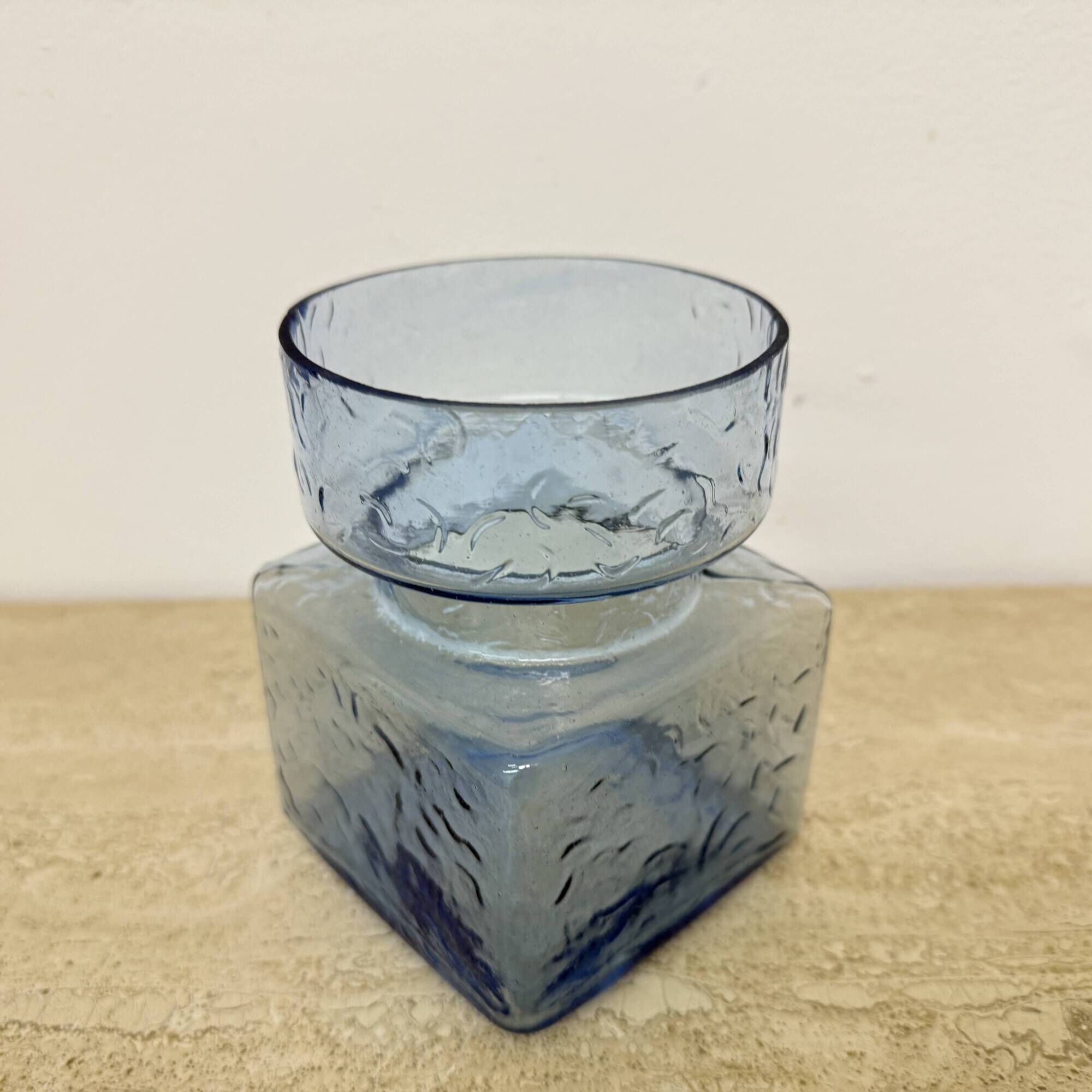 Pala glass vase by Helena Tynell for Riihimaki Glass Finland 1960’s