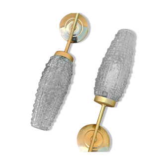 Paire d'appliques en laiton et verre