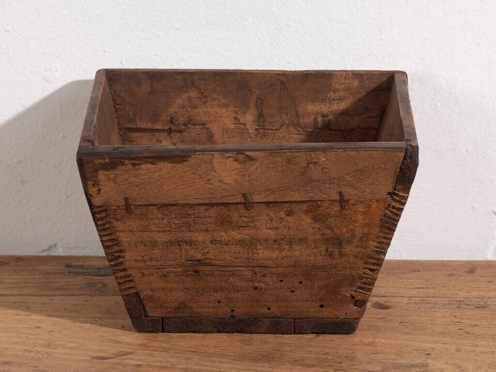 Small ancient bowl in primitive style (c.1920) #13