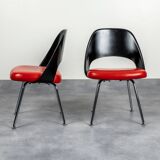 Conference chairs by Eero Saarinen for Knoll, 1960s, New York.