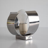 Apply in chrome metal