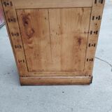 Cabinet with drawers