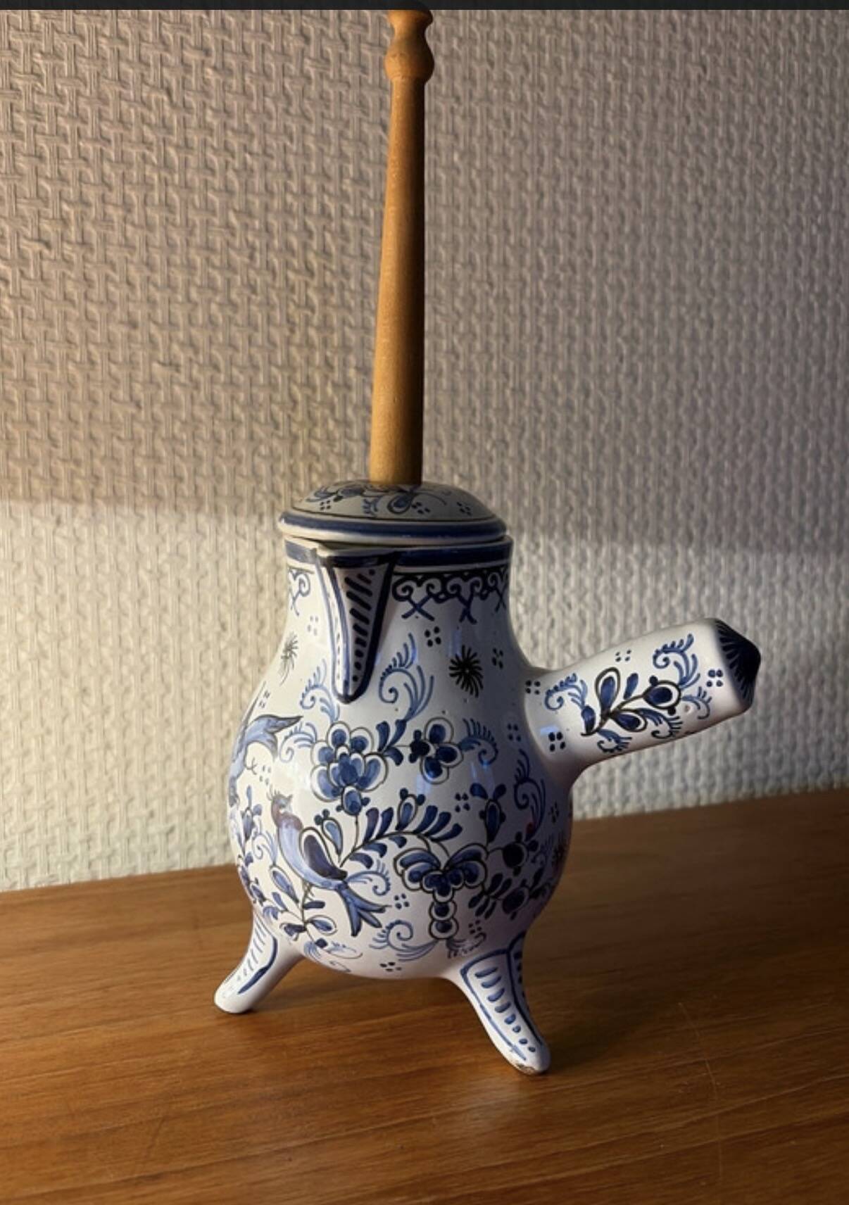 Antique chocolate pot in faience with its original whisk.