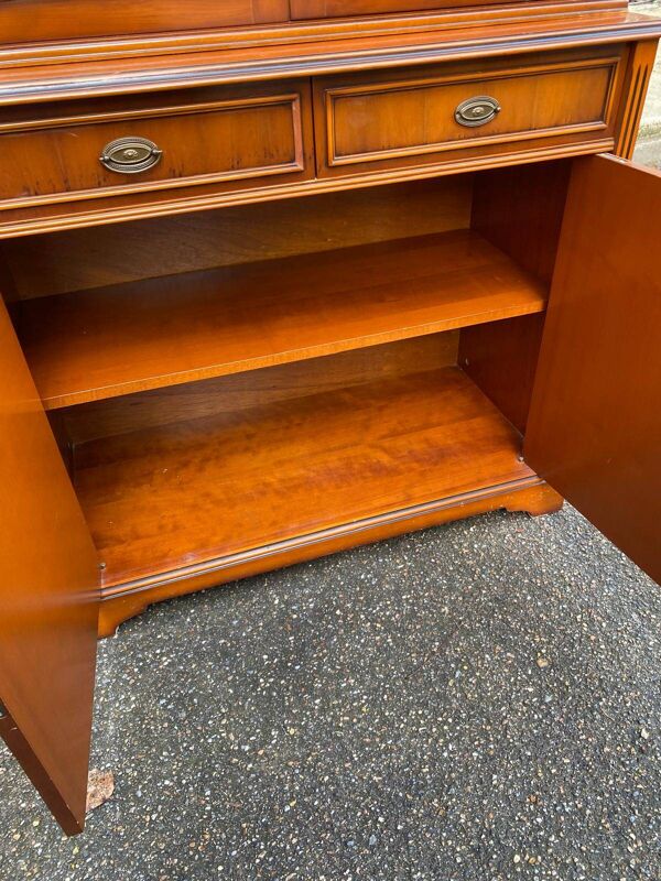 Vitrine anglaise 2 portes imitation acajou 1990