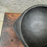 Ancient bowl, Colombian ceramic pottery La Chamba.