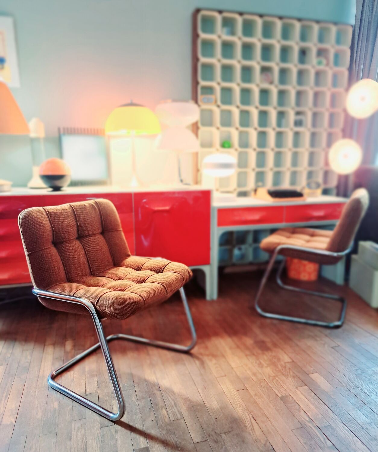 Suite of 6 armchairs airborne storm yves christin

1970's