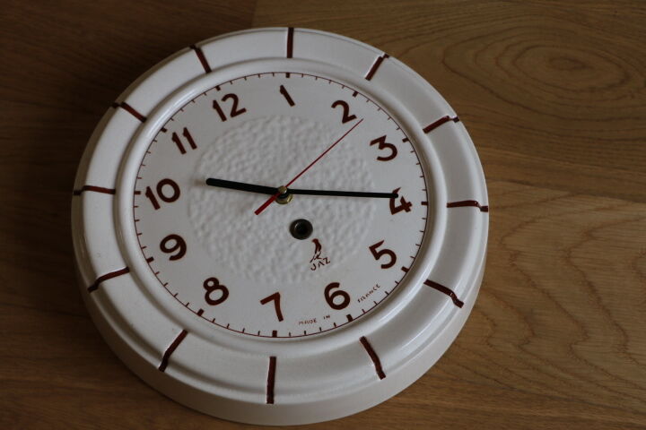 Jazz ceramic wall clock