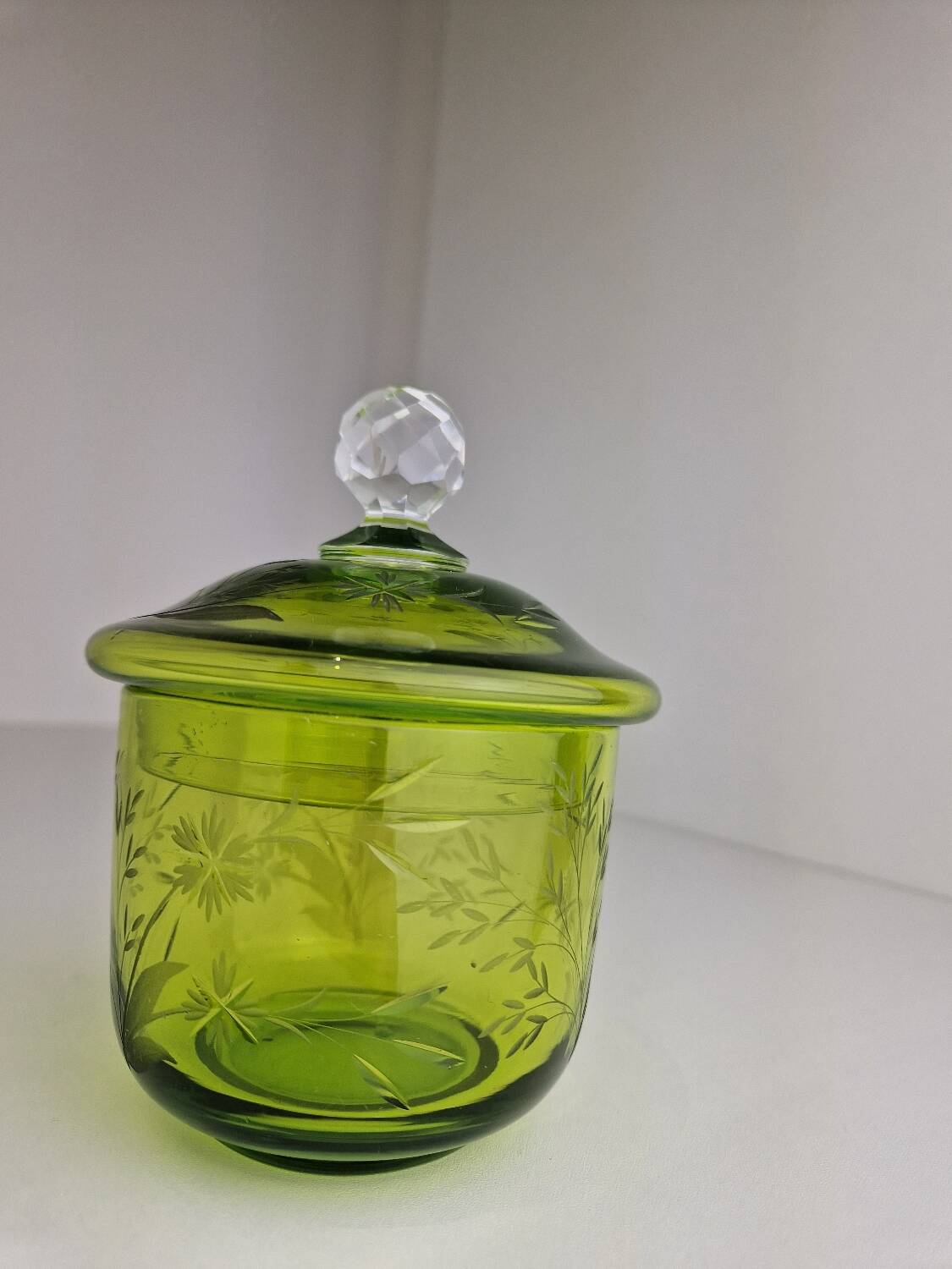 Green chiseled cut glass candy box