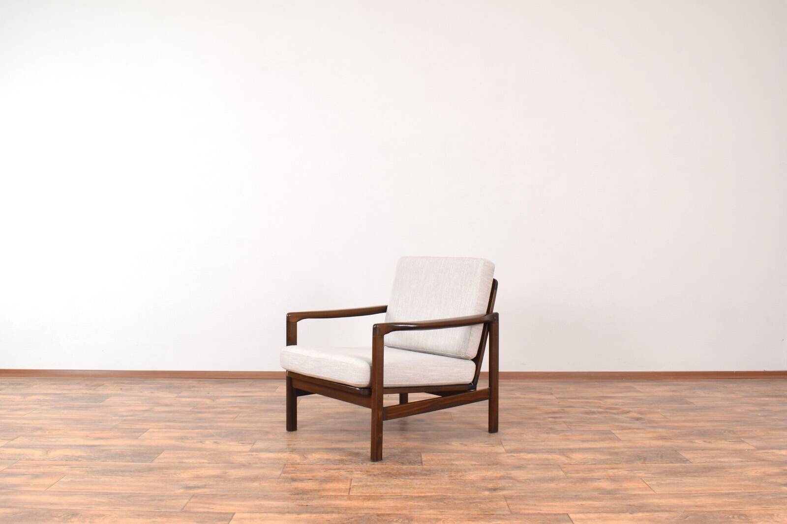 Mid-Century Lounge Chairs by Z. Bączyk, 1960s, Set of 2