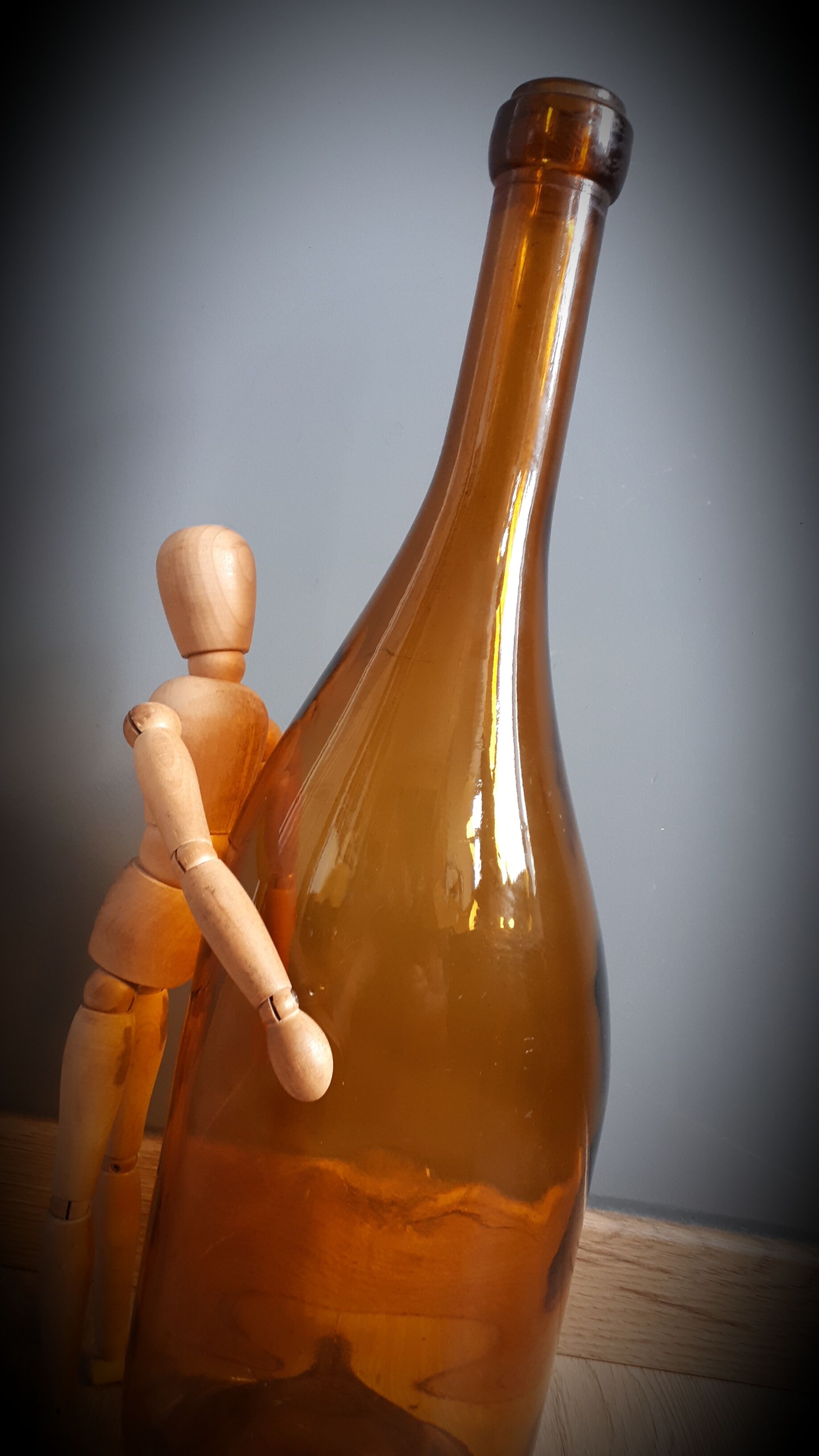 Bouteille marron ocre