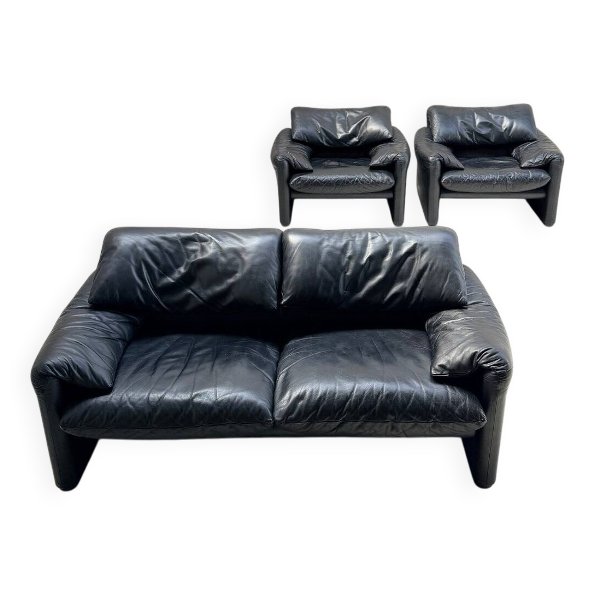 First edition Maralunga set, Vico Magistretti, Cassina, Italy, 1970s.