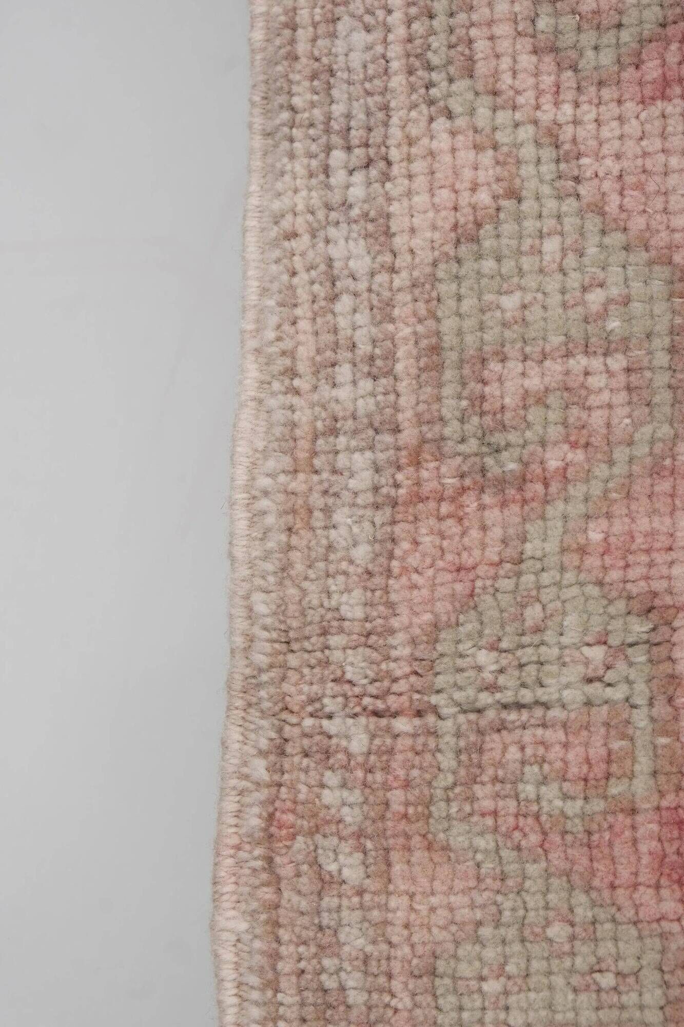 Vintage handmade Turkish rug 170x245 cm