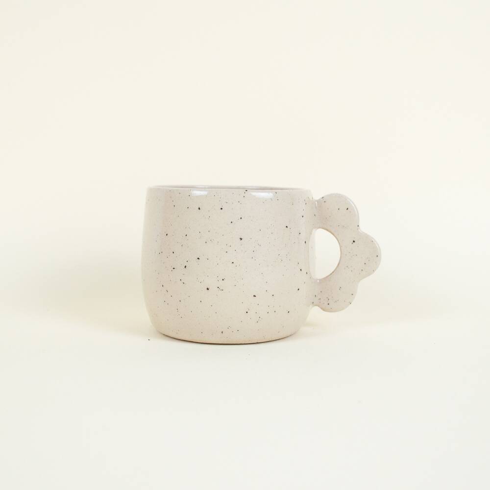 Flower mug cream