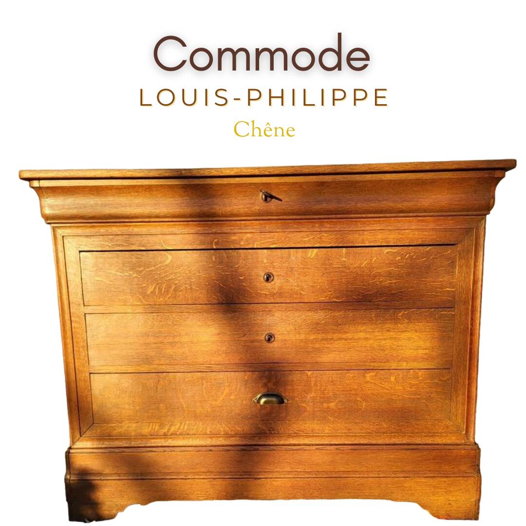 Louis-Philippe 19th century solid oak chest of 4 drawers