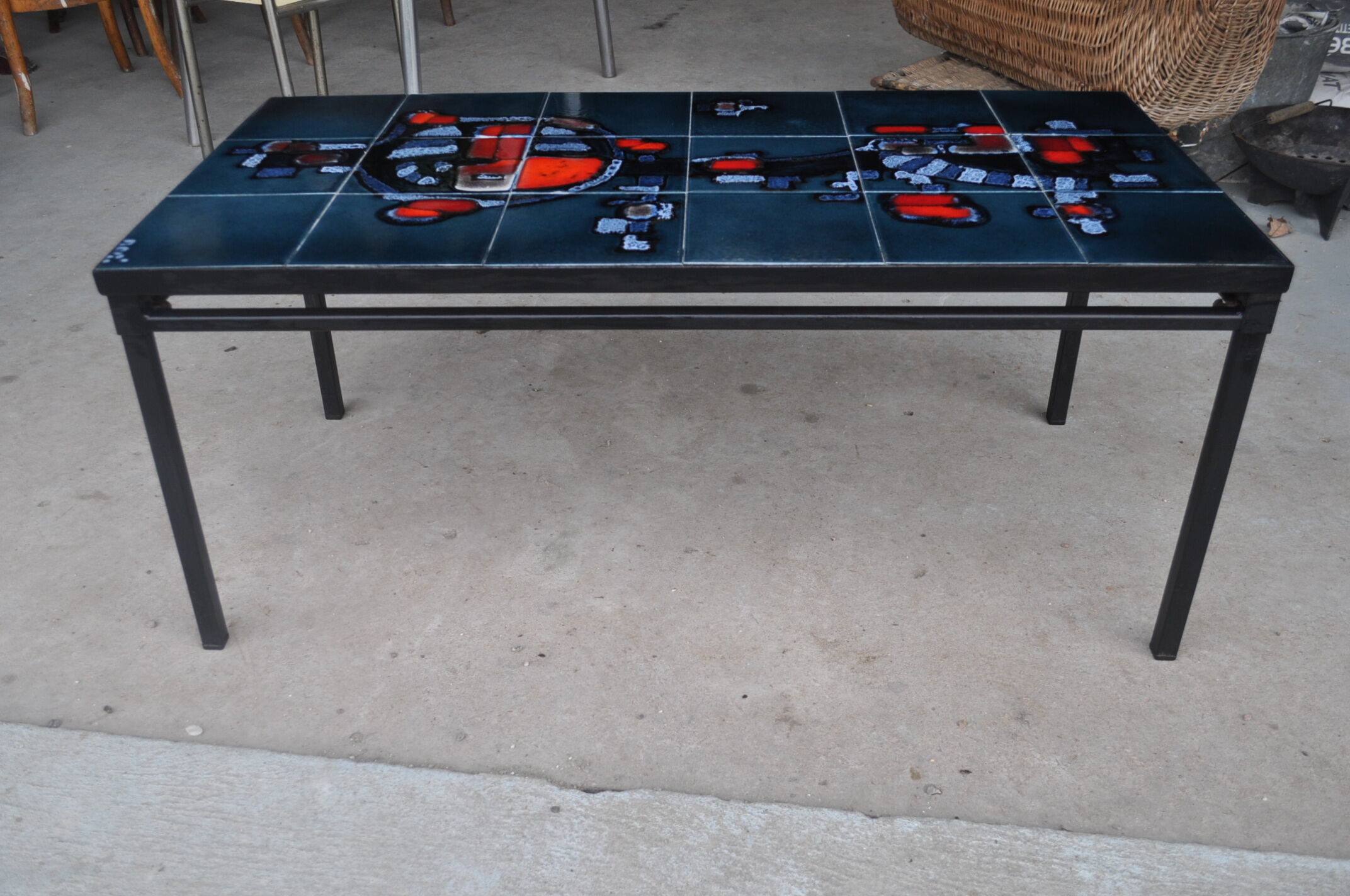 Vintage 70s coffee table.