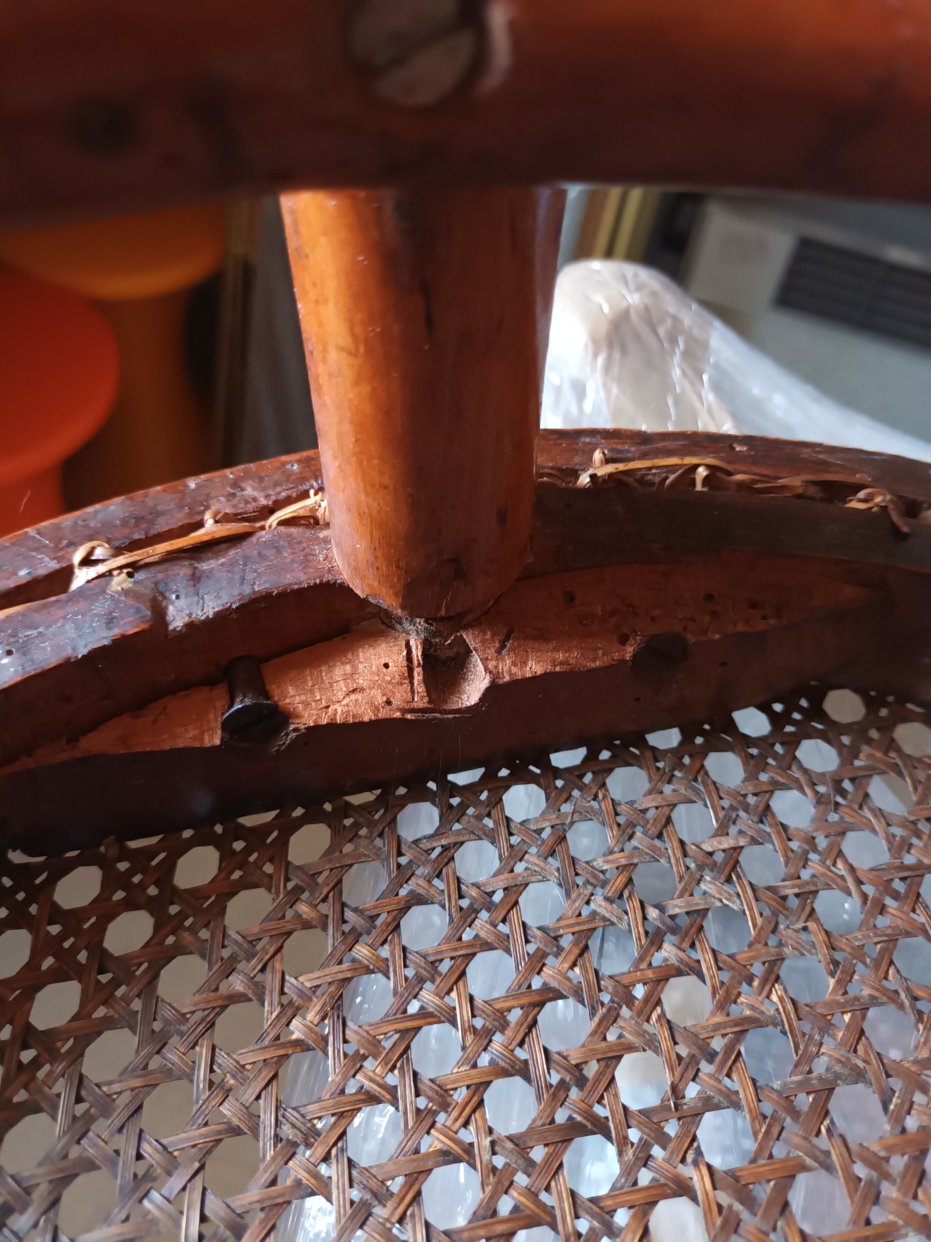 Canned chairs Thonet