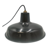 Enamelled sheet metal pendant light