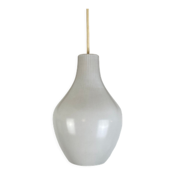 Suspension scandinave opaline goutte années 60
