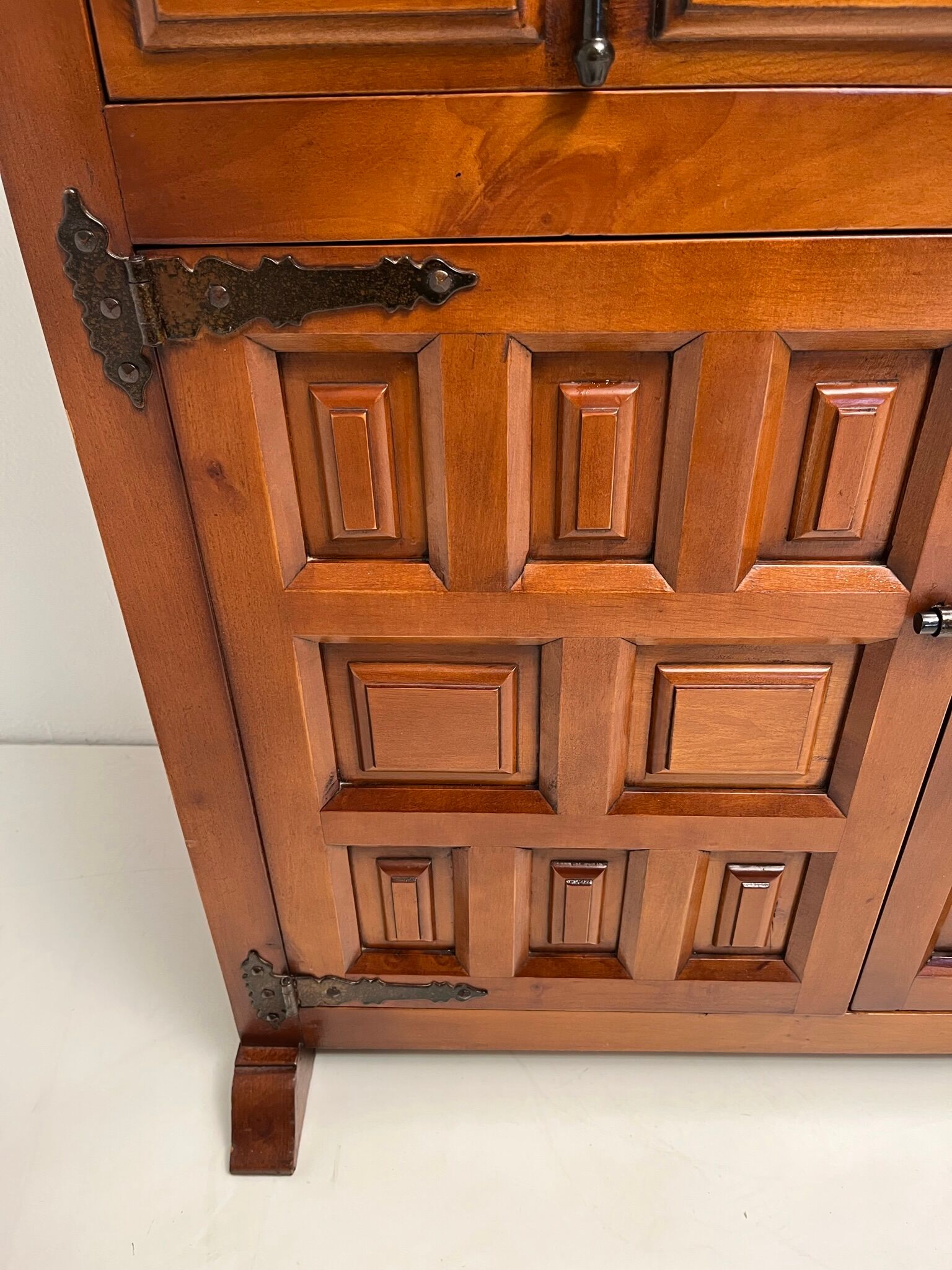 Buffet commode catalan vintage