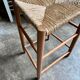 Tabouret haut en paille tressée et bois