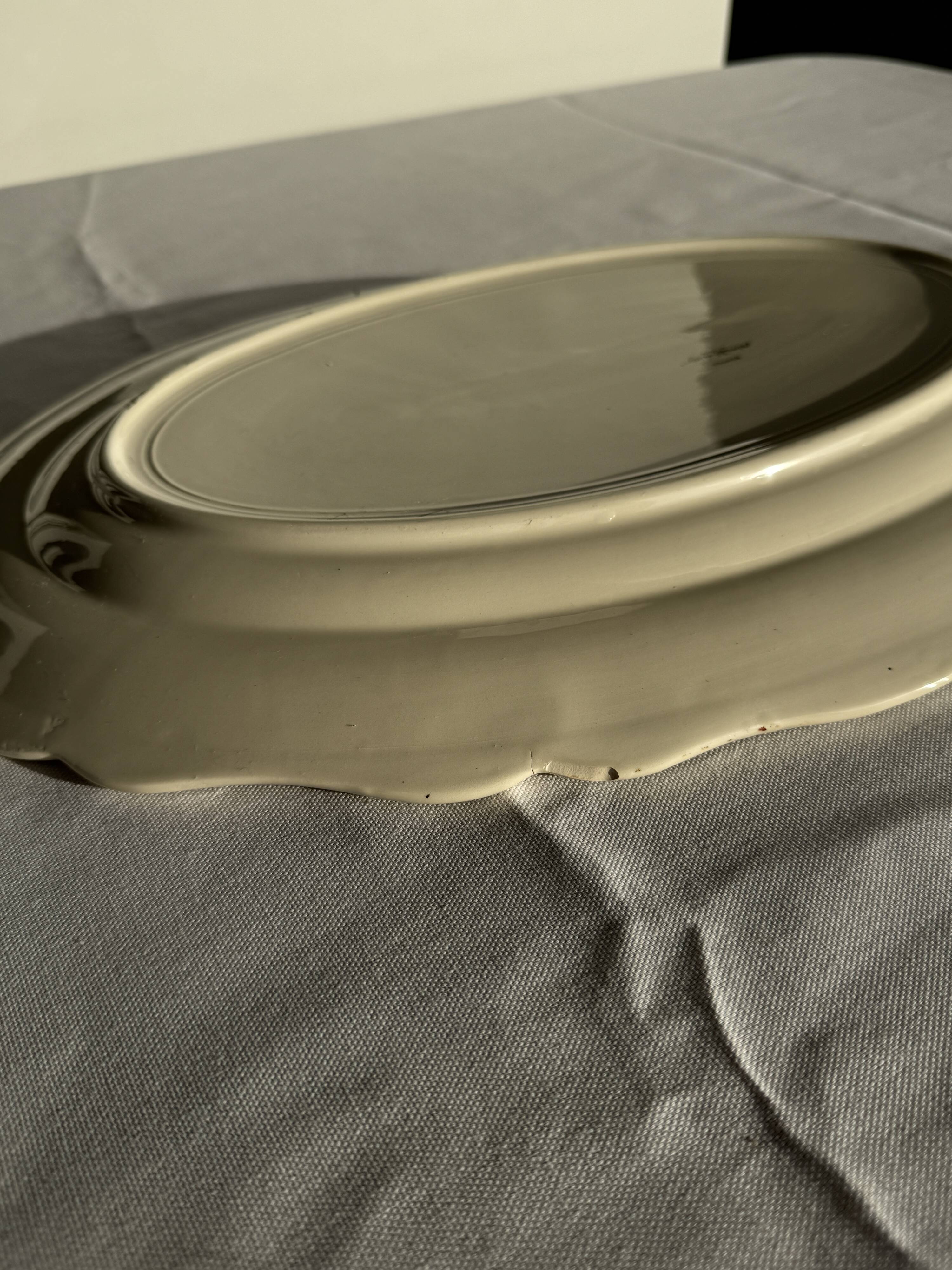 Large oval cream earthenware dish Sarreguemines France L44