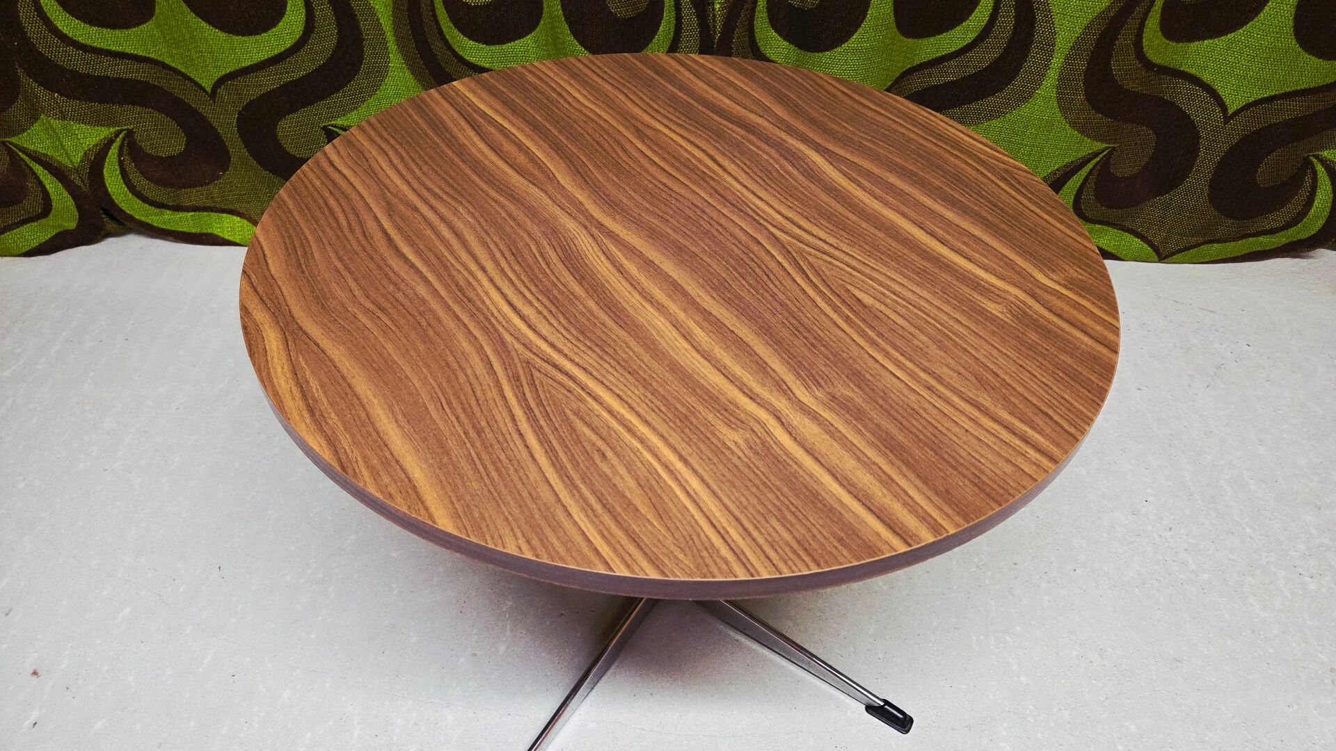 Vintage coffee table 1970