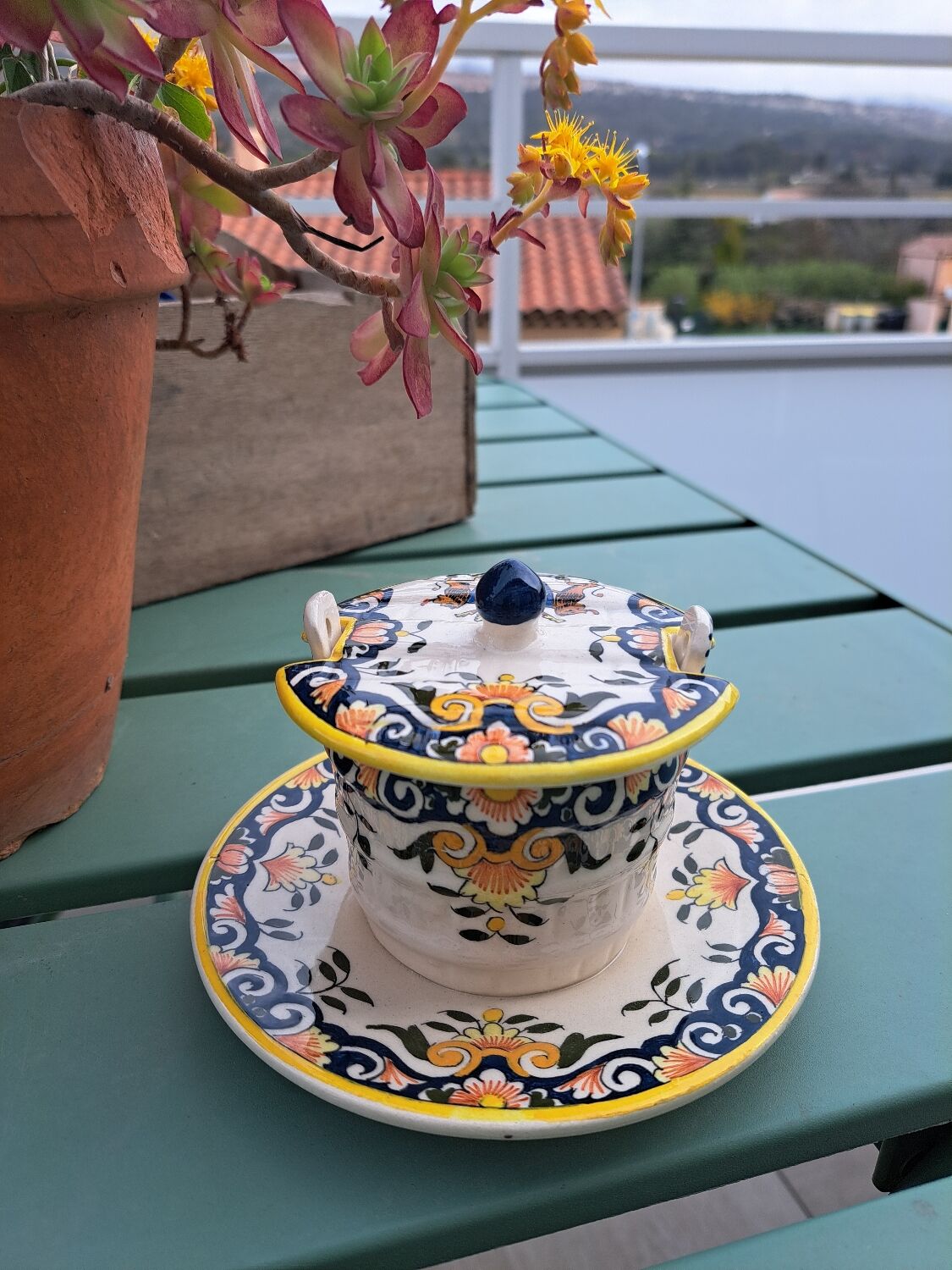 Ceramic sweetener Mont Saint Michel