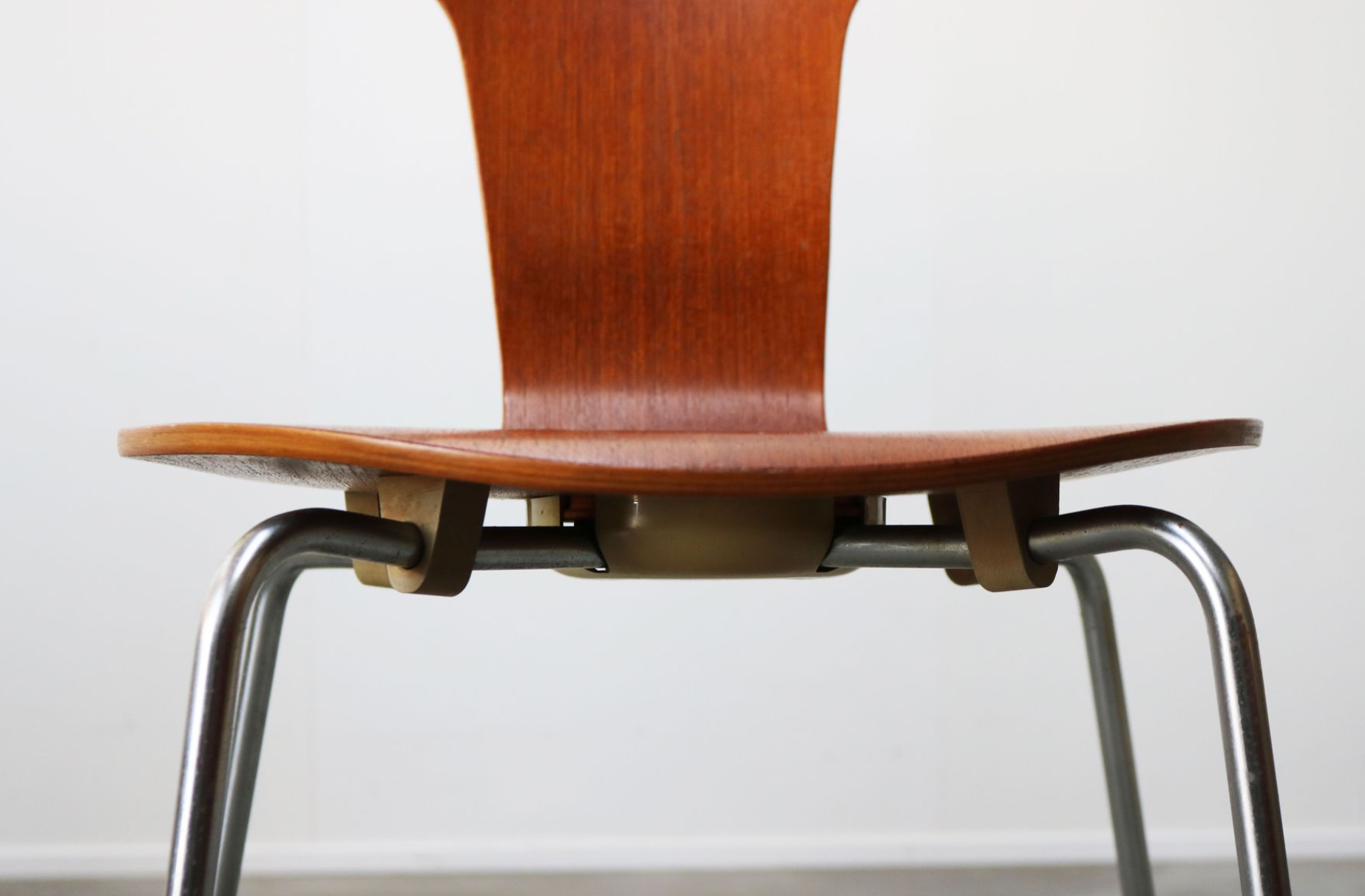 Model 3105 Mosquito chairs by Arne Jacobsen for Fritz Hansen 1967
