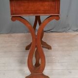 Mahogany planter