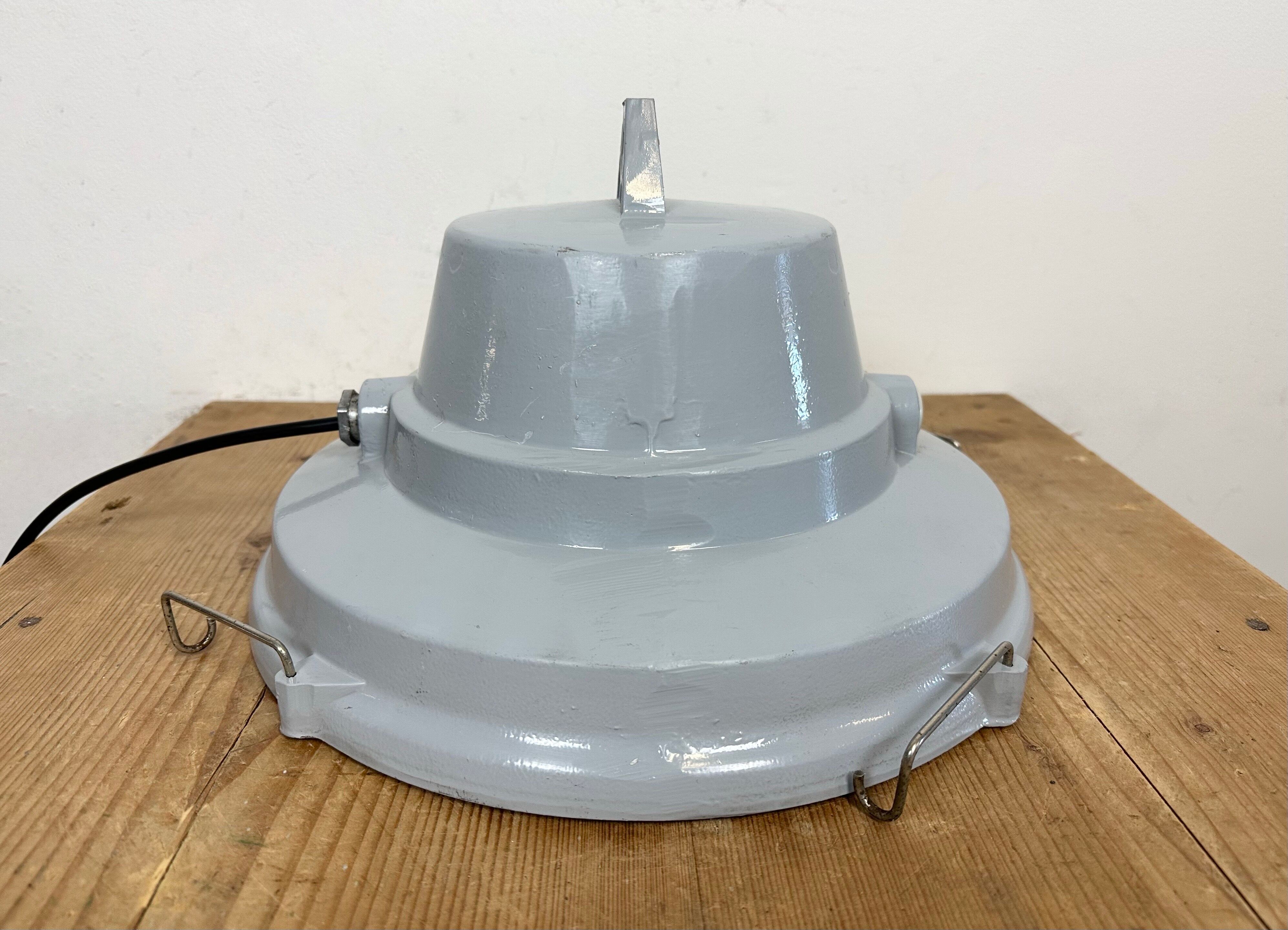 Grey Industrial Cast Aluminium Pendant Lamp, 1980s