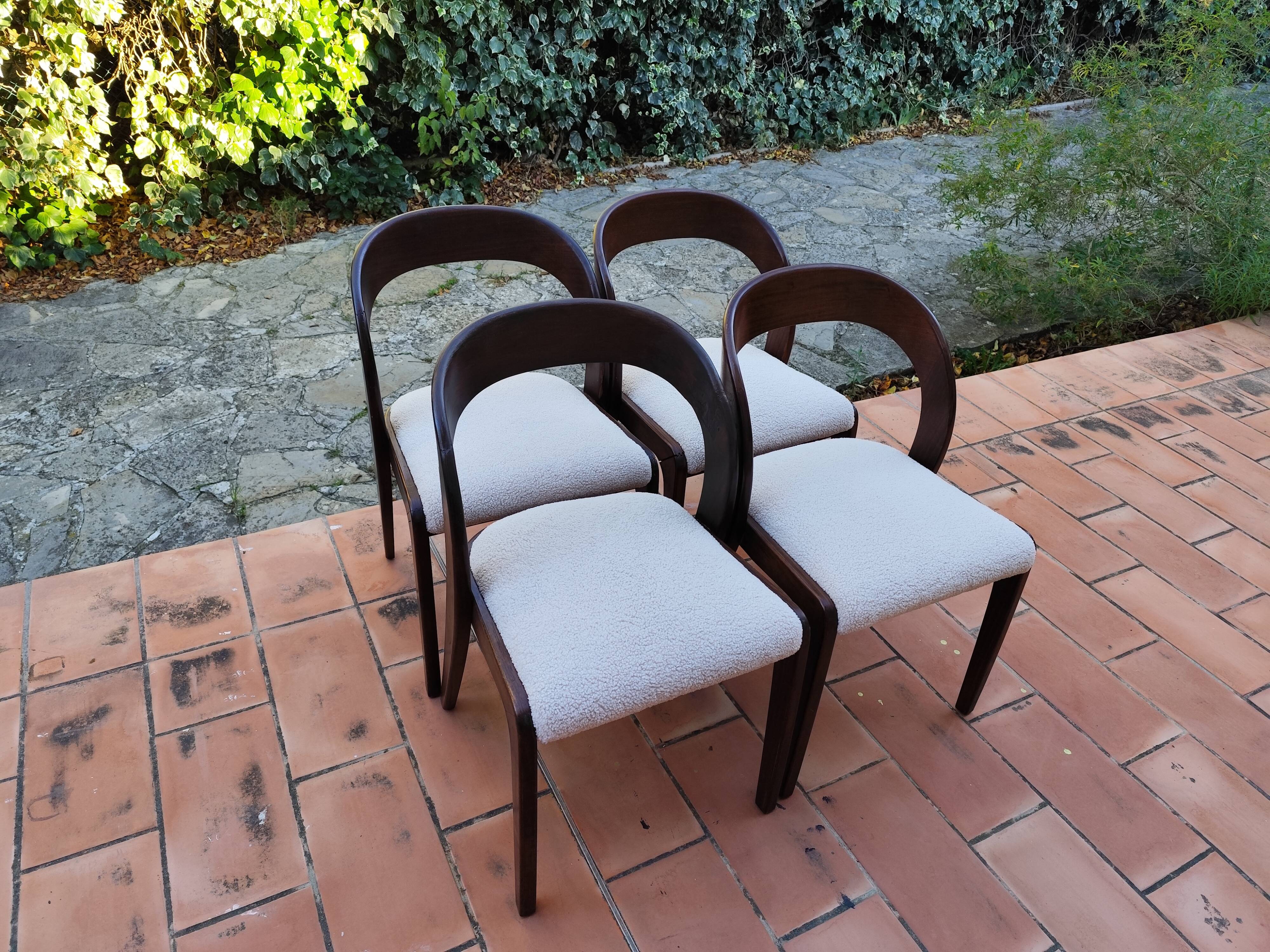 BAUMANN Suite de 4 chaises Gondole vintage 1970