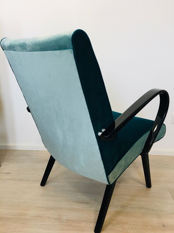 fauteuil bleu de Jaroslav Smidek années 1960