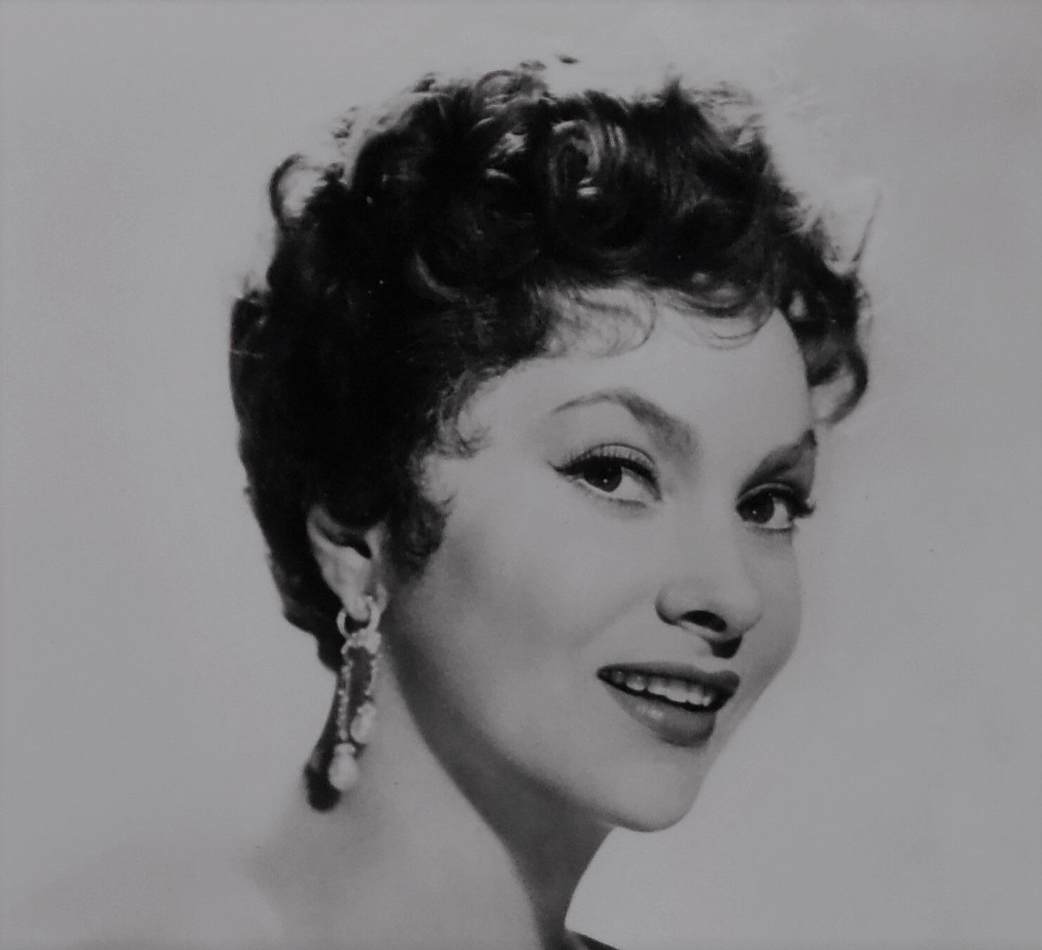 Original photograph of "Gina Lollobrigida" from 1960