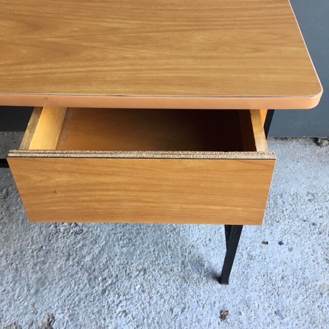 Office year 50 modernist spirit