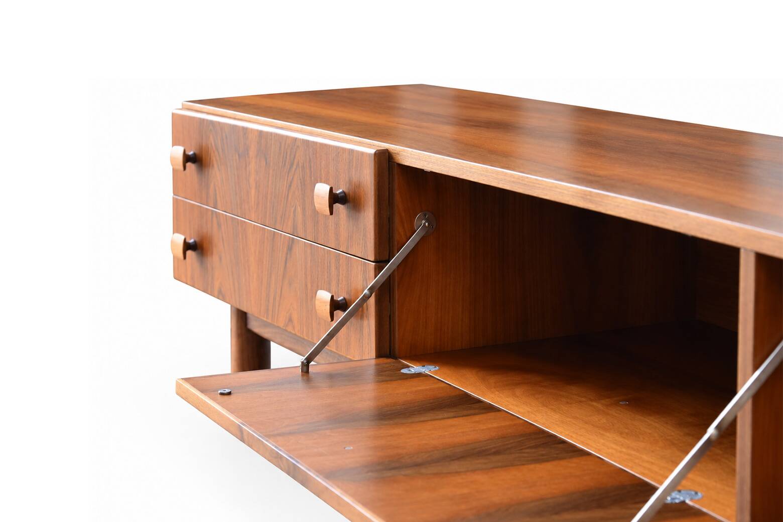 Enfilade basse vintage - style scandinave en Noyer