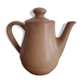 Sandstone teapot