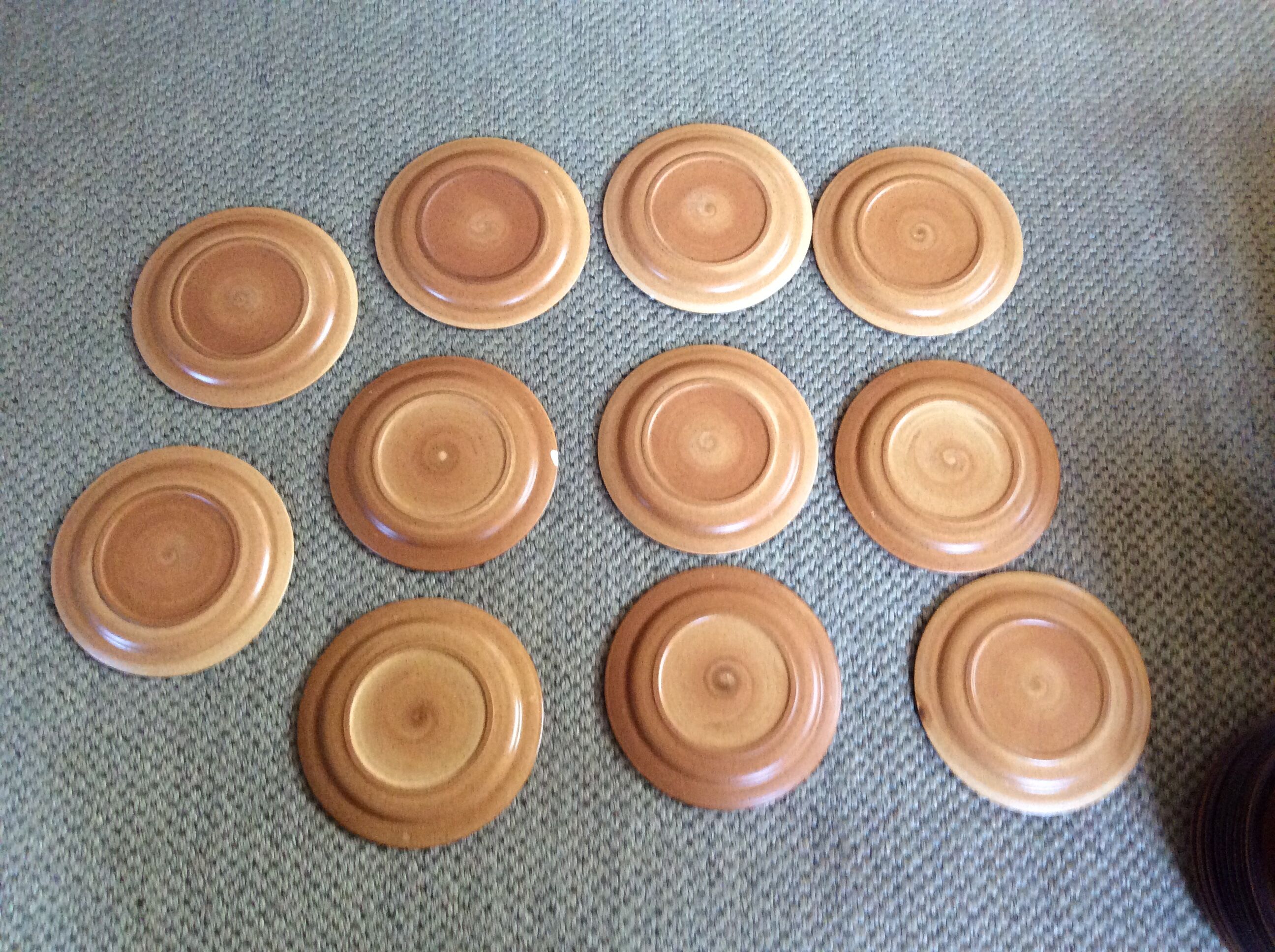 Série de 11 assiettes à dessert