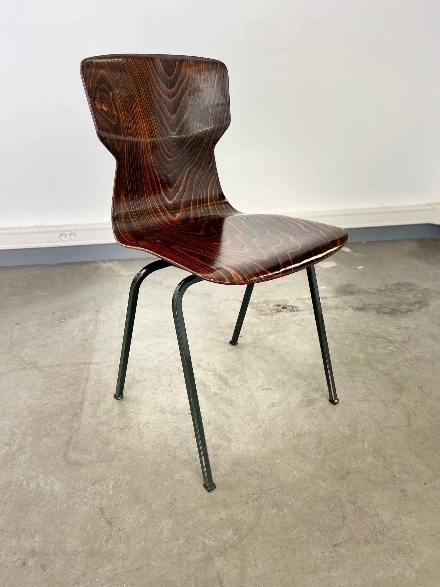 Lot of 16 obo erome chairs, 70s Germany