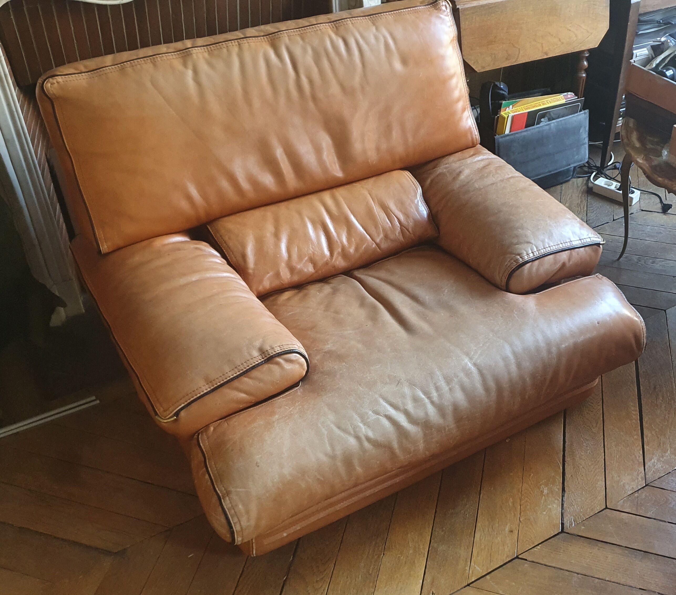 Fauteuil cuir Roche Bobois 1970