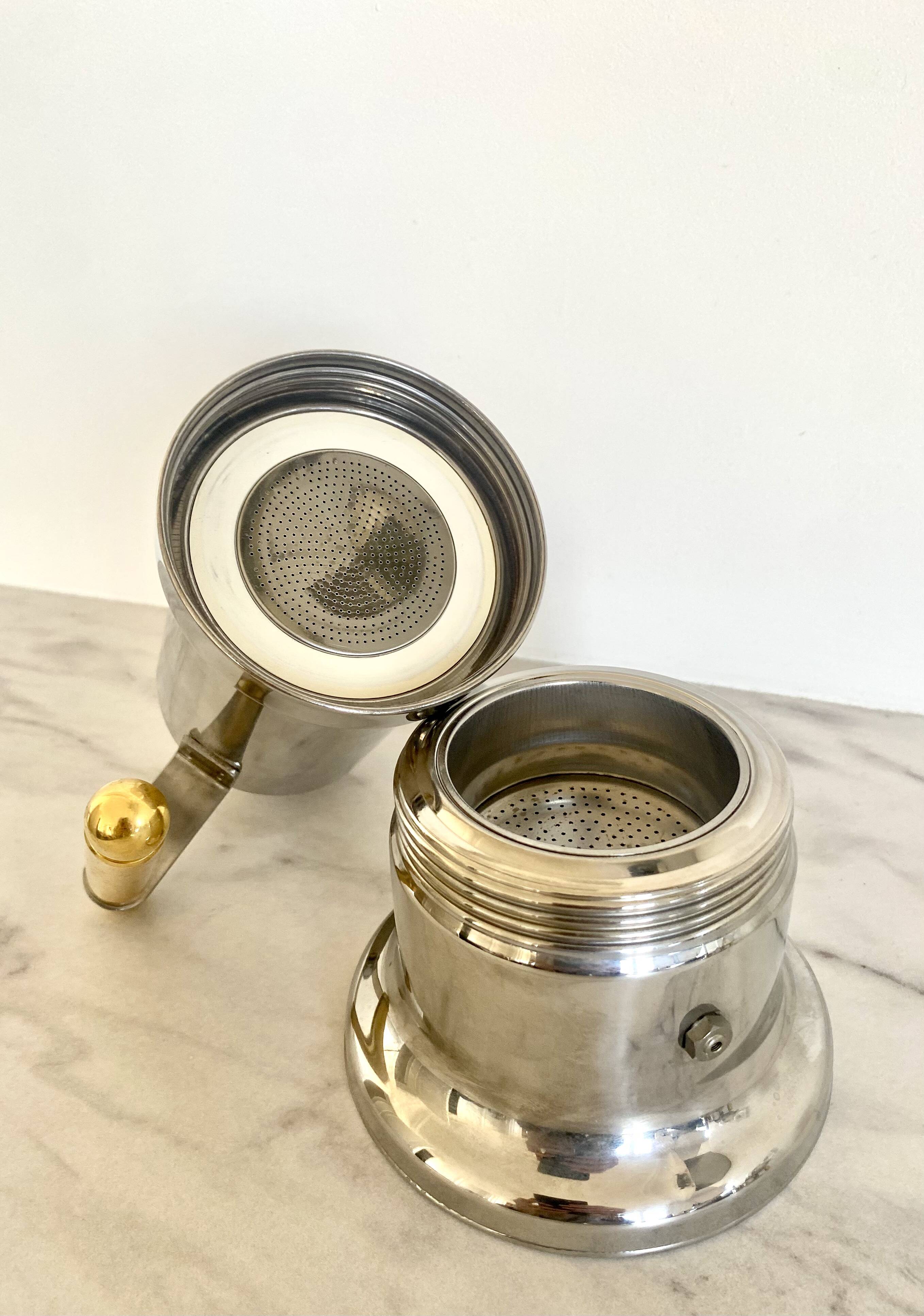 Kontessa coffee service by Vev Vigano from the 1980s.