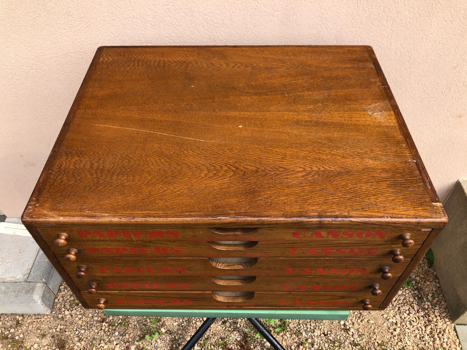 Craft furniture: display of old stationery for Cansons Papers.  50s