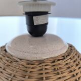 Wicker table lamp