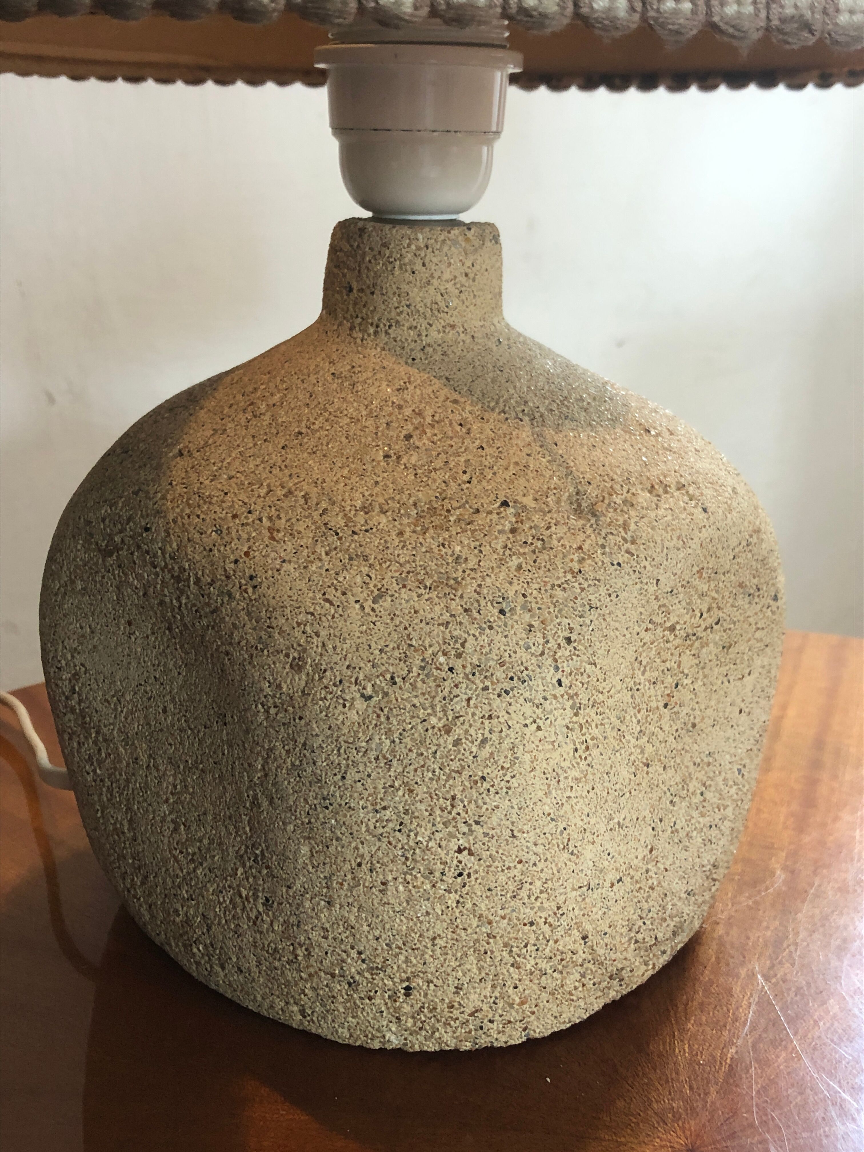 Stone lamp