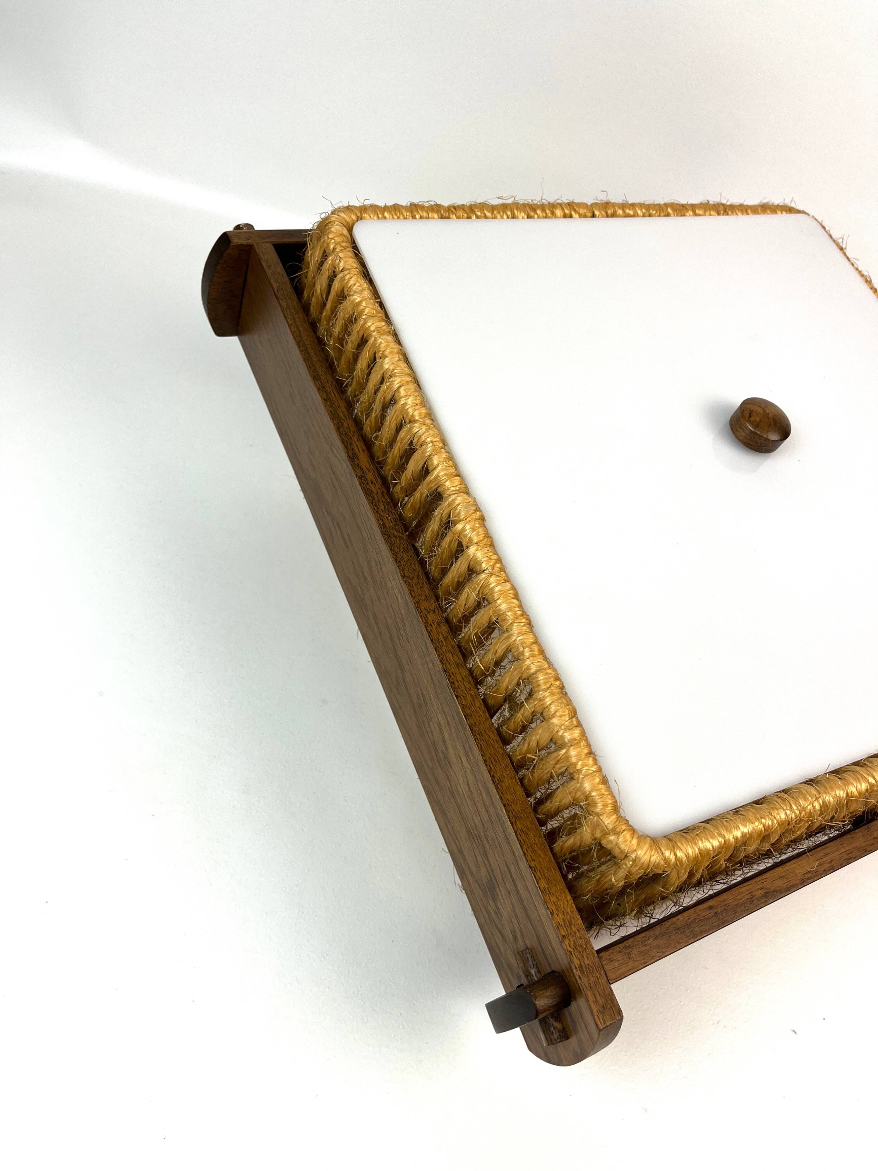 Rare lampe de plafond originale Temde Mid Century Danish Modern en chêne et sisal