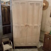 Armoire ancienne